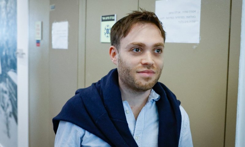 "ההליך רחוק מלהסתיים": העליון הקל עוד בתנאיו של ארי רוזנפלד