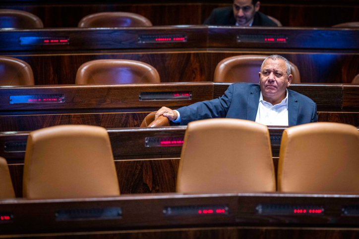 אוליביה פיטוסי, פלאש 90
