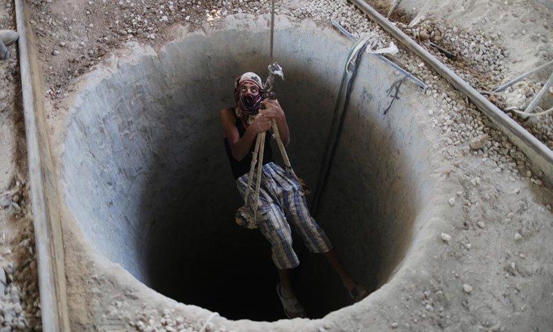 גורם פלסטיני: חמאס משקם מנהרות ומשלב פעילים במערכת האזרחית
