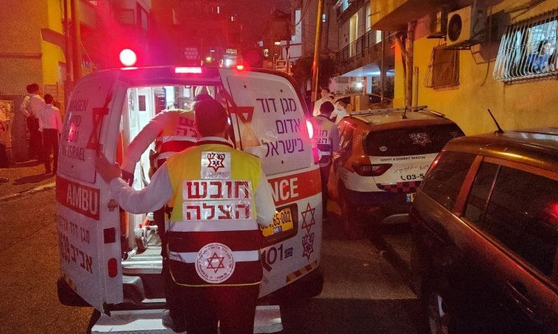 בת 8 נפצעה באורח קשה משריפת בניין בבני ברק