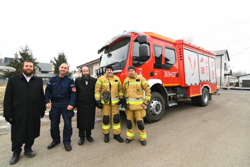 ארי קופרשטוק - פולין