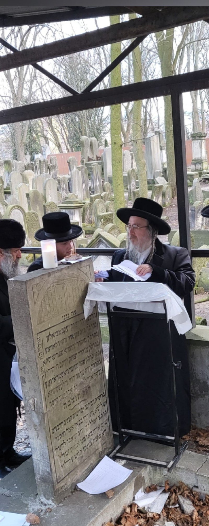 באדיבות המצלם