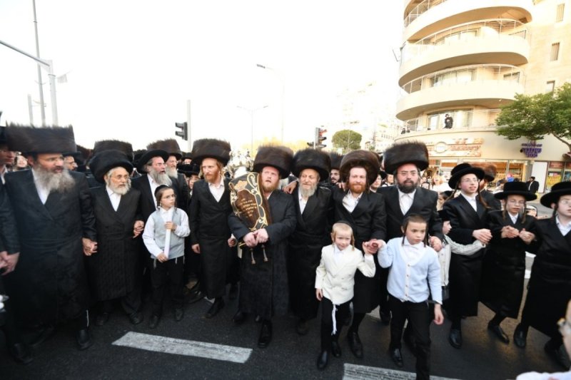 אנשיל בעק