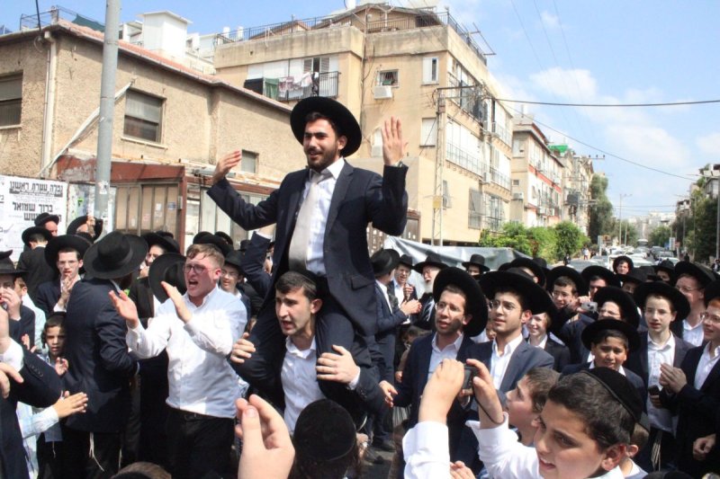 באדיבות המצלם