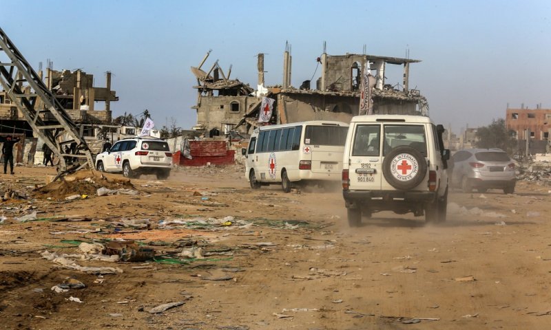 למרות שחמאס לא החזיר את גויאלי: ישראל מסרה 15 גופות פלסטינים