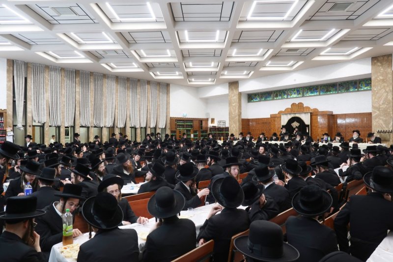 מ.א נוימן