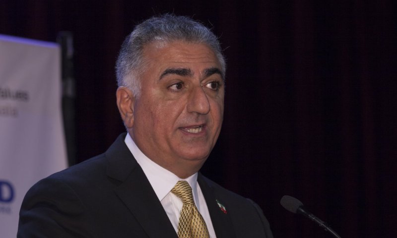 מאחורי הקלעים באיראן: רשת מחתרתית פועלת להפלת המשטר