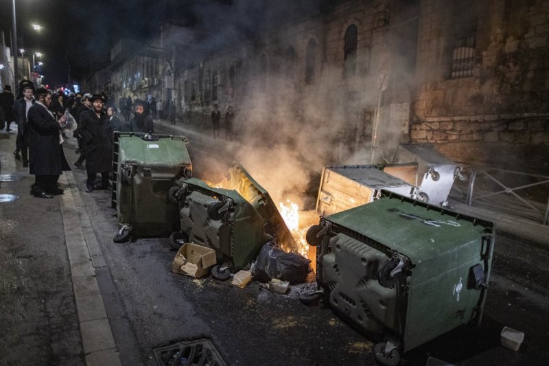 חיים גולדברג, פלאש 90