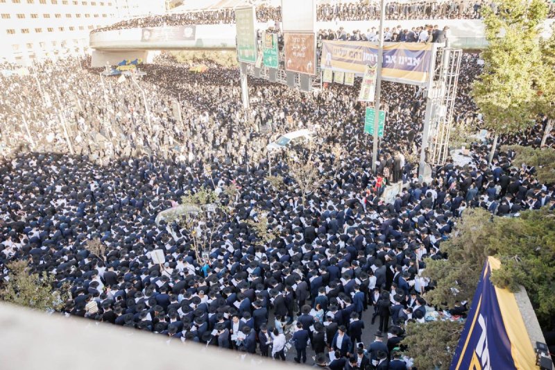 דניאל נפוסי ודוד מנדלסון