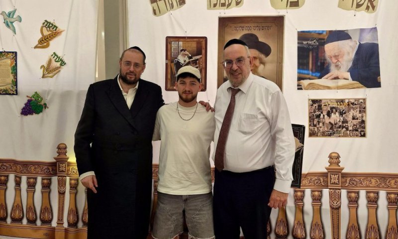 שורד השבי בר קופרשטיין בסוכת היו"ר: "תמיד בידיים של בורא עולם"