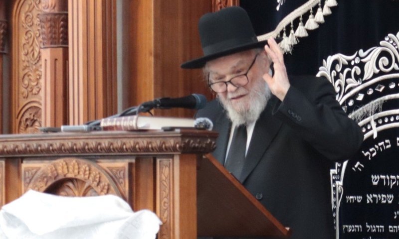 מנהיג עולם התורה בשיחה: "אל תבטחו בטכנולוגיה וביירוטים, הכל מהקב"ה"