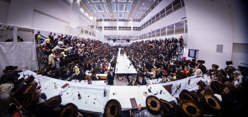 האחים לאנטשעווסקי, אברומי בלום, ואייזיק י.