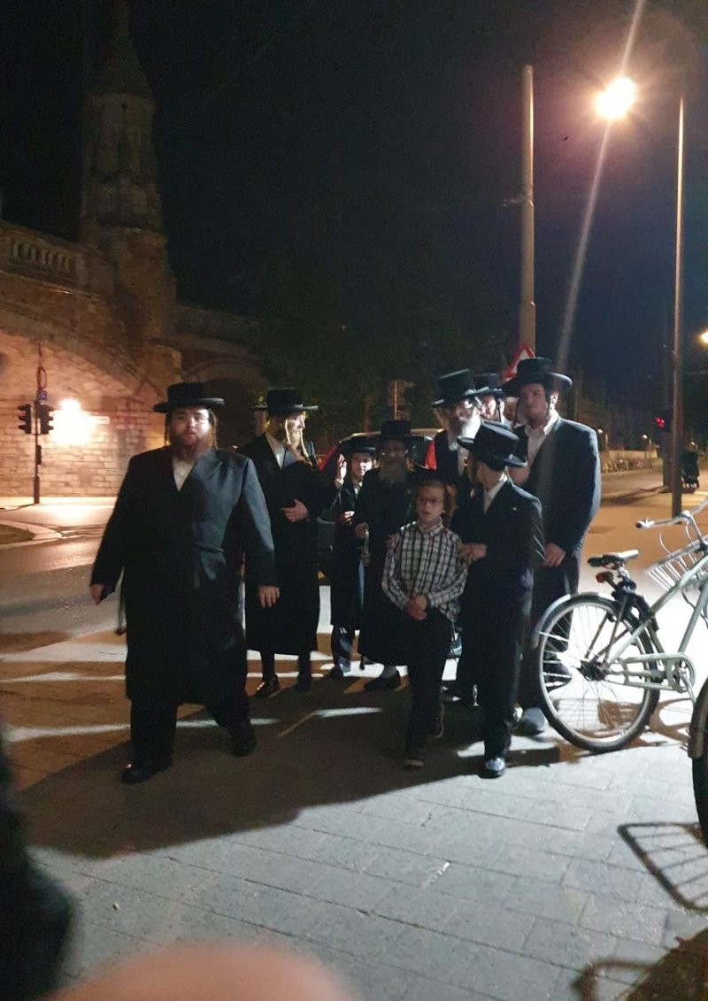 משה קאהן ומ.א. נוימן