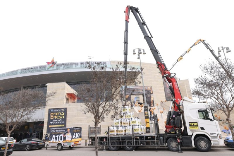 יעקב נחומי, אריאל אוחנה, אברהם כהן