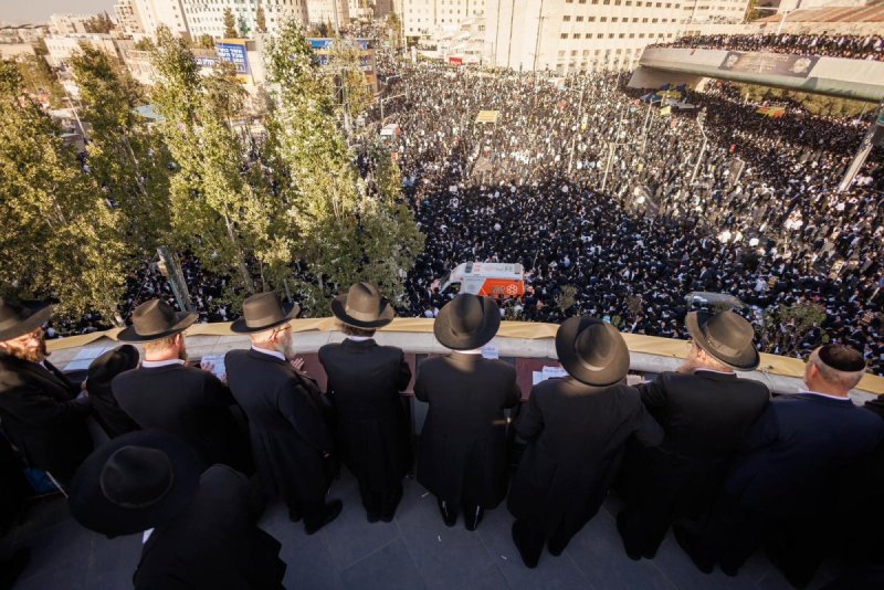 דניאל נפוסי ודוד מנדלסון