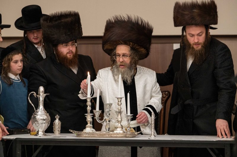 משה קאהן ומ.א. נוימן