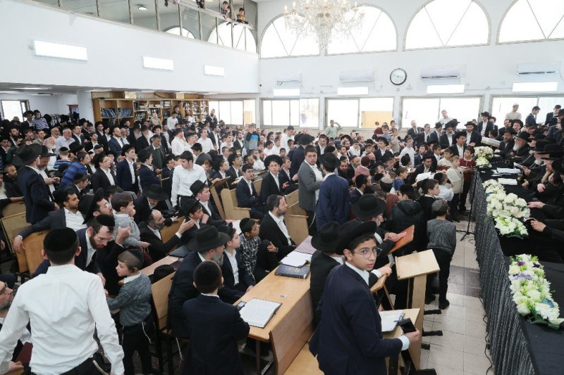 אברהם אבידן