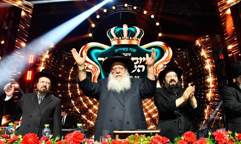 כזה עוד לא היה: אלפים במעמד האדיר של לימוד וסיום הזוהר