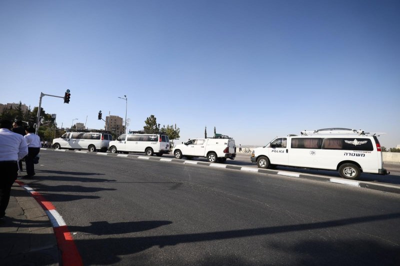 דניאל נפוסי ודוד מנדלסון