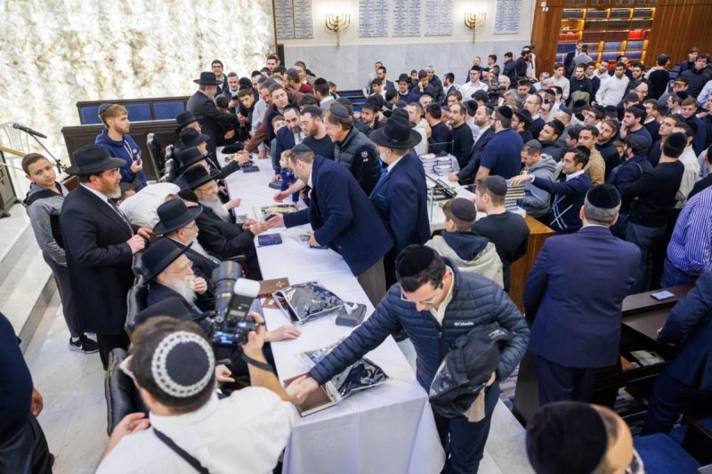 דניאל נפוסי ומאיר זלזניק