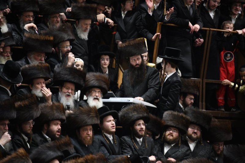 אנשיל בעק וא.מ.ש