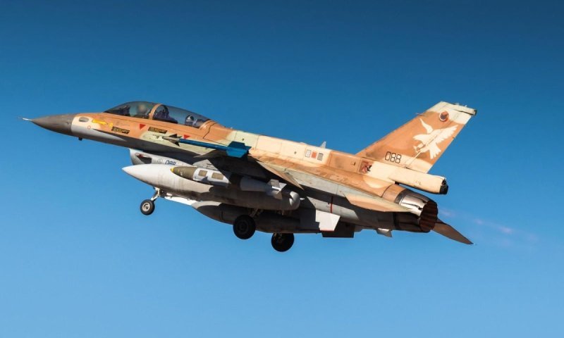 רחפני נפץ שוגרו לעבר כוחות צה"ל בדרום לבנון, חיל האוויר תקף בתגובה