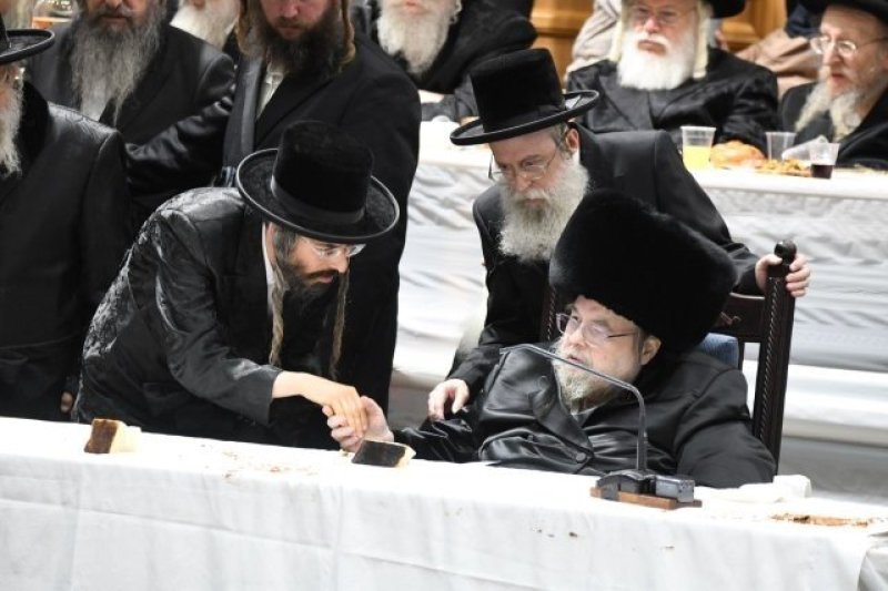 אנשיל בעק וא.מ.ש