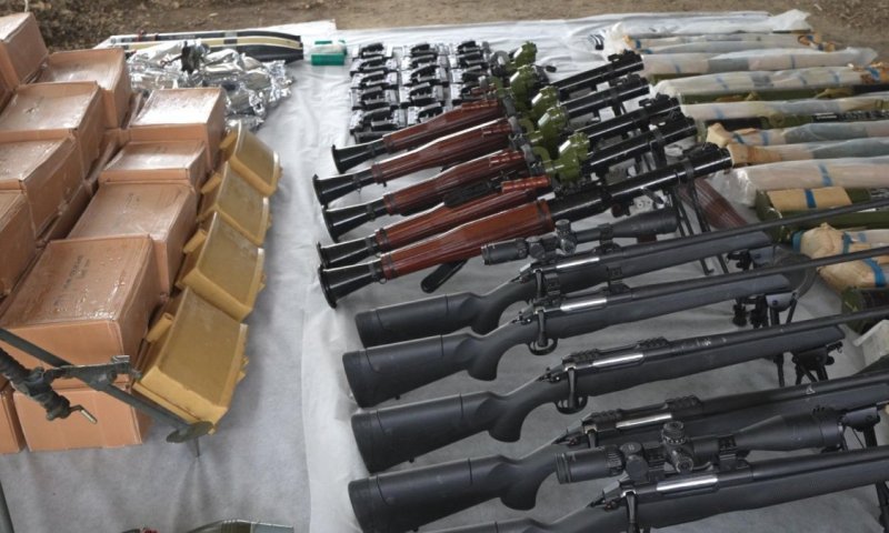 בחסות השקט: חמאס משקם מנהרות, מגייס אלפים ומייצר נשק מתחת לאף של ישראל