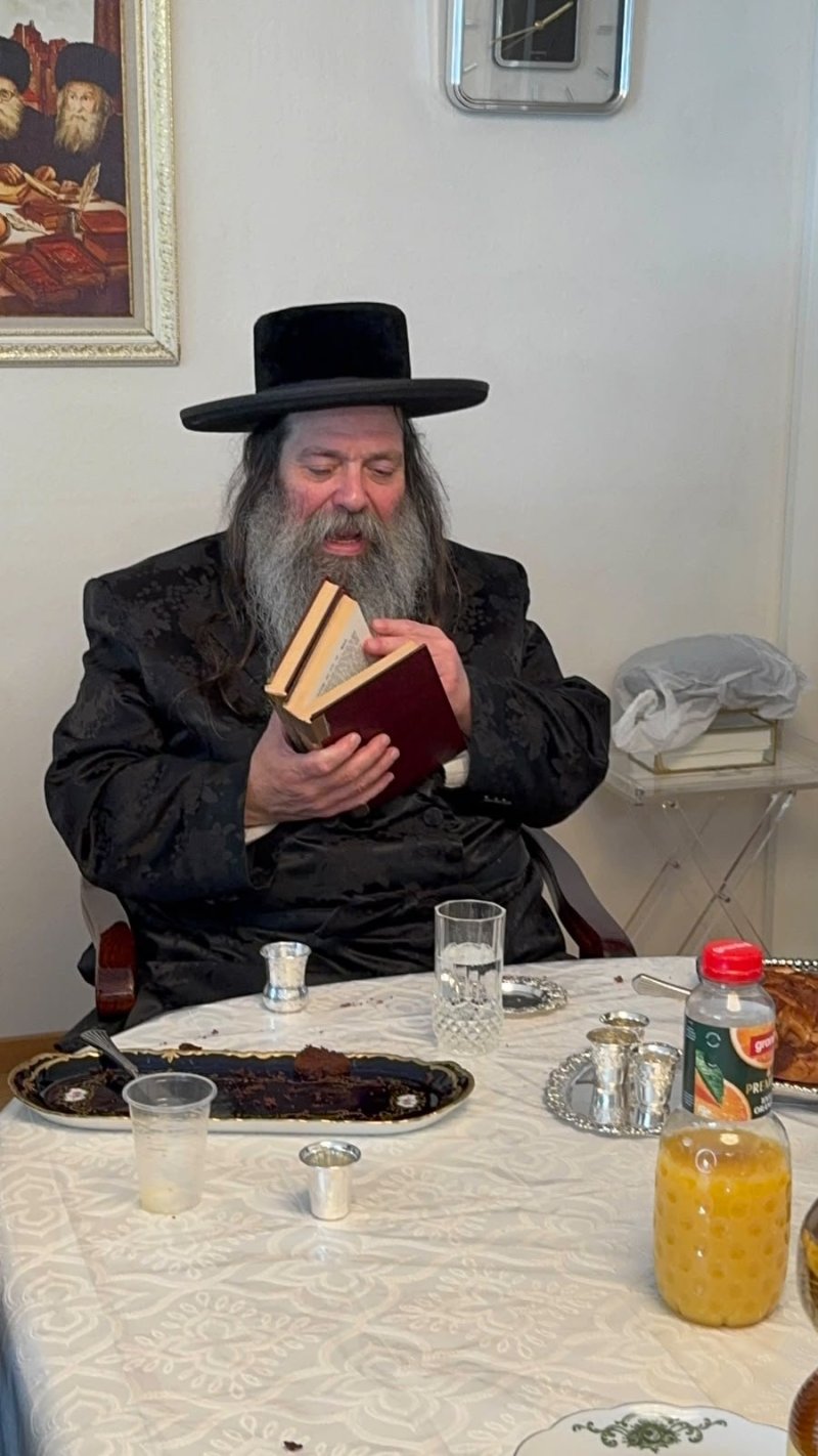 באדיבות המצלם