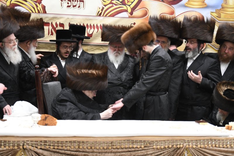 אנשיל בעק