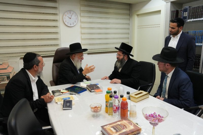 באדיבות המצלם