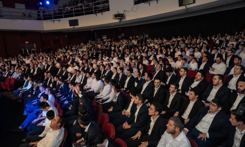 היסטוריה בפנמה: אלפים חגגו במעמד האדיר של 'דרשו' לחיזוק לימוד התורה