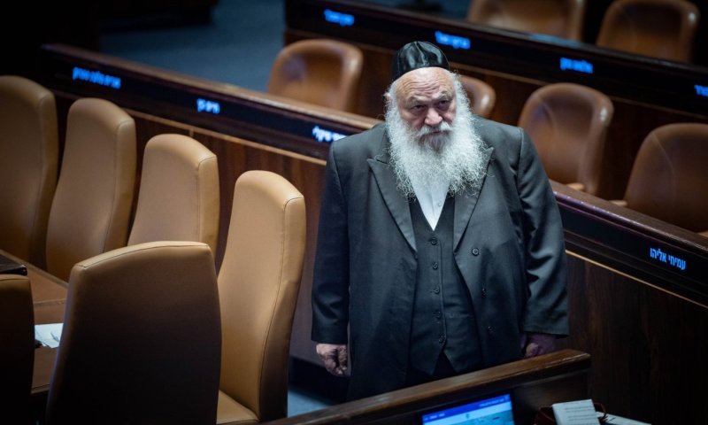 הרבי מגור למקורבו: גולדקנופף ימשיך כנציג גור בכנסת הבאה