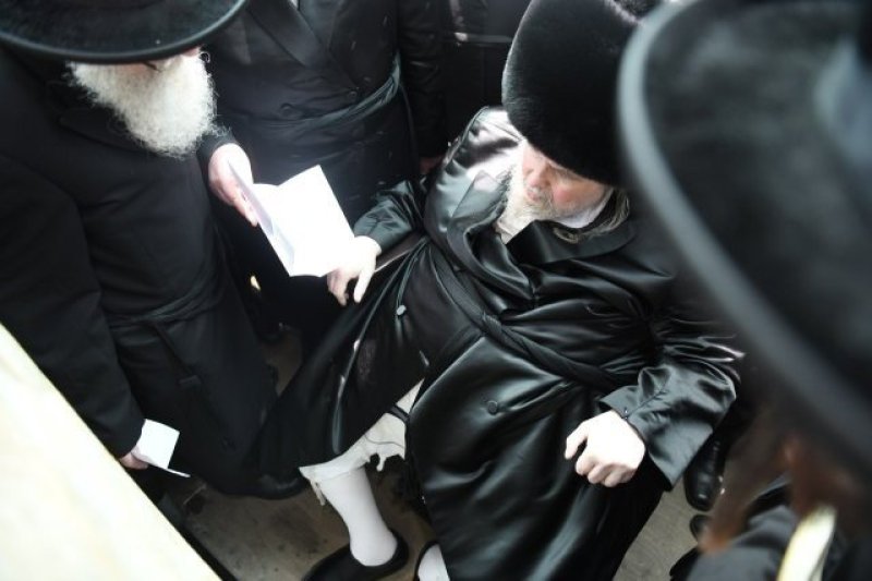 אנשיל בעק וא.מ.ש