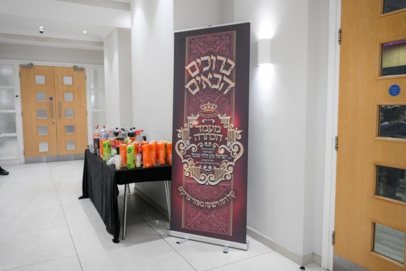 באדיבות המצלם