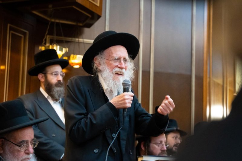 דניאל נפוסי ומאיר זלזניק