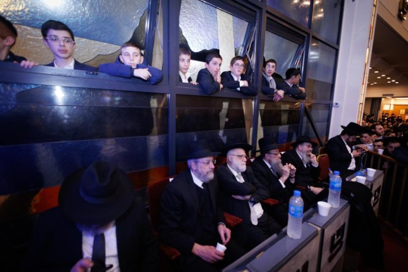 דניאל נפוסי ומאיר זלזניק