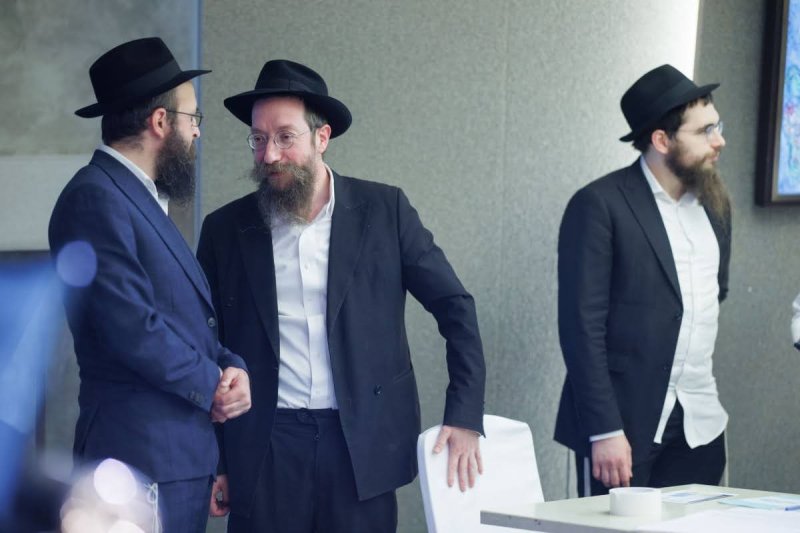 לוי נאזרוב