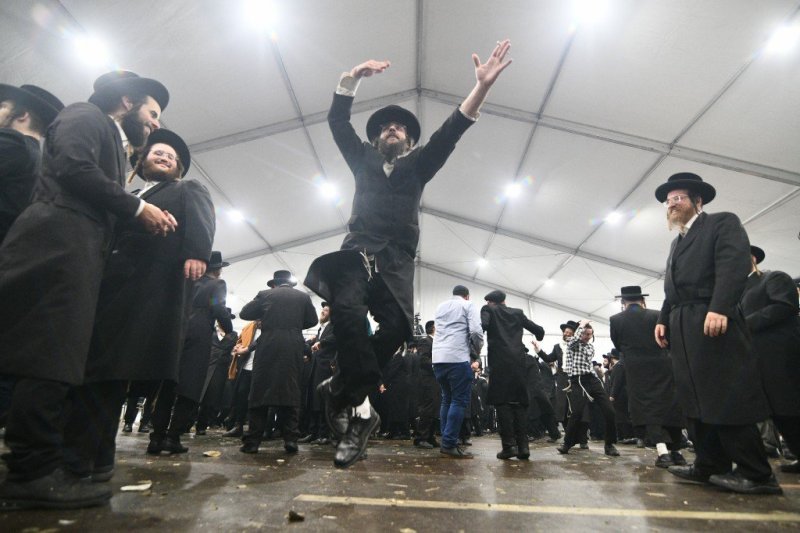 ארי קופרשטוק