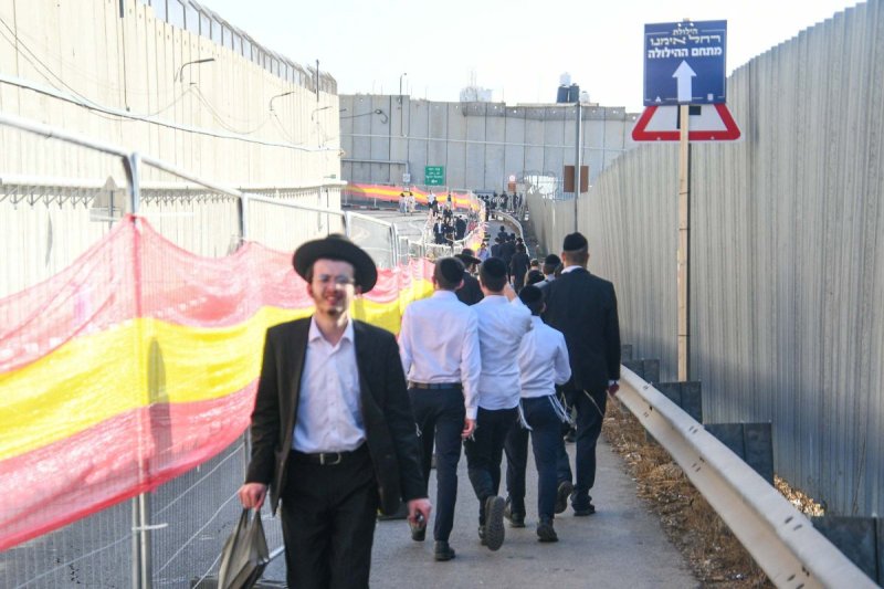 ארי קופרשטוק