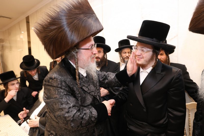 באדיבות המצלם