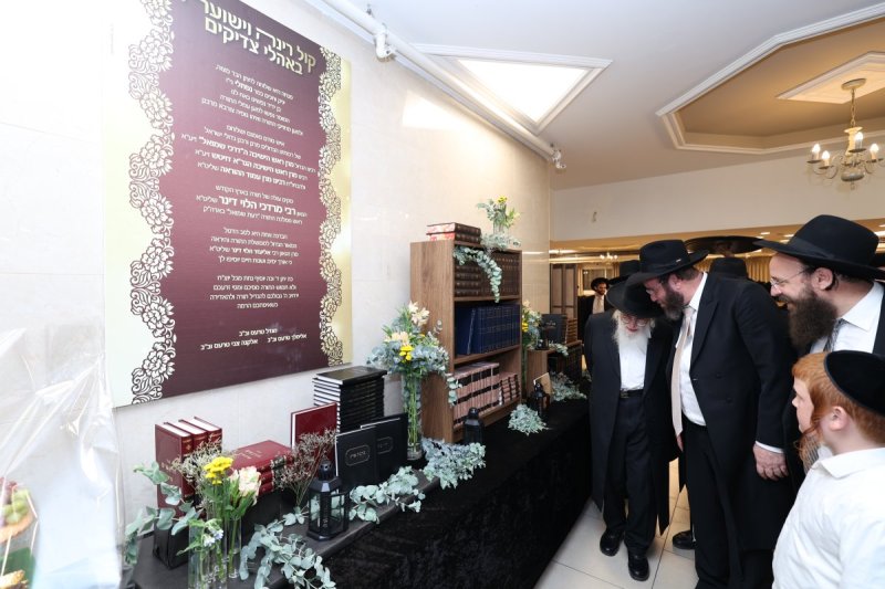 שמוליק קורלנסקי