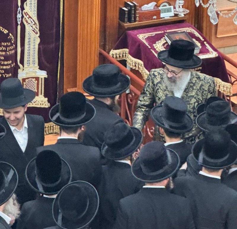 באדיבות המצלם