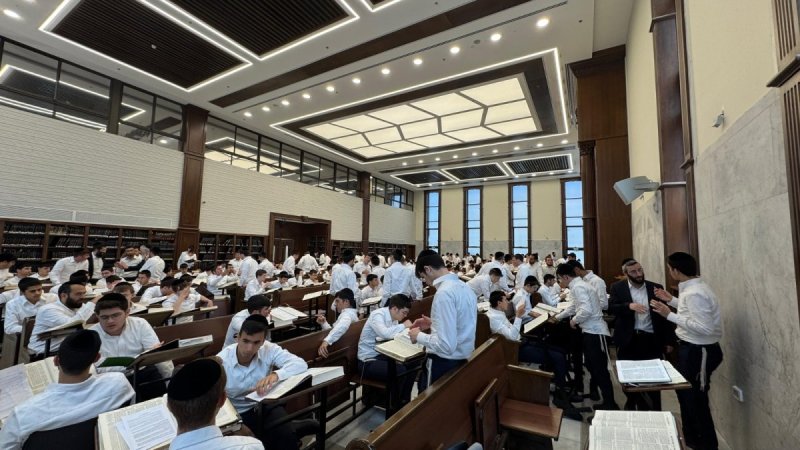 באדיבות המצלם