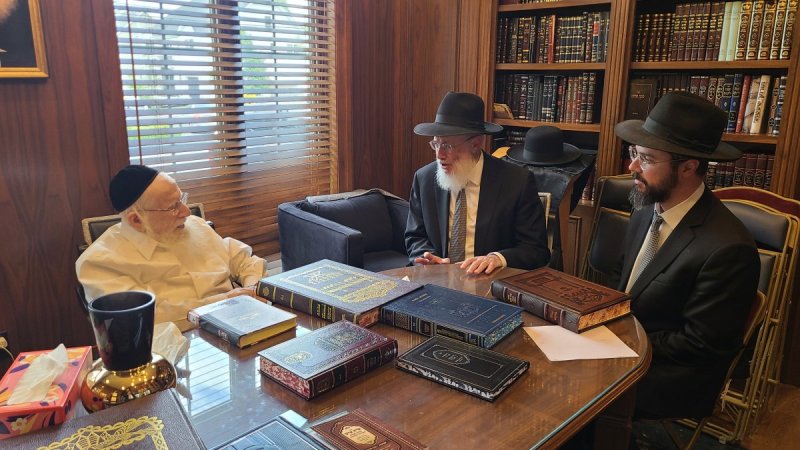 באדיבות המצלם