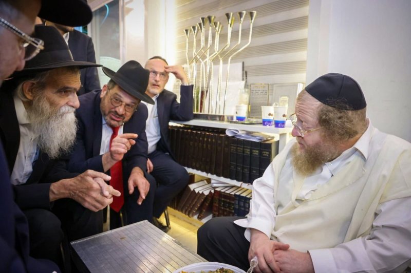 מנדי רוט, שמואל דריי ונתי פרל