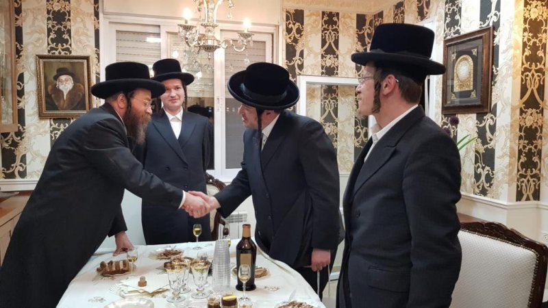 באדיבות המצלם