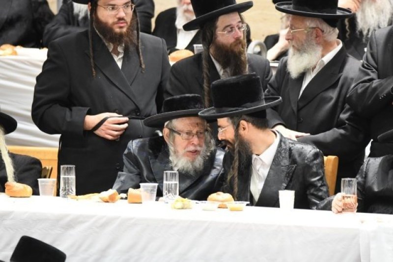 אנשיל בעק וא.מ.ש