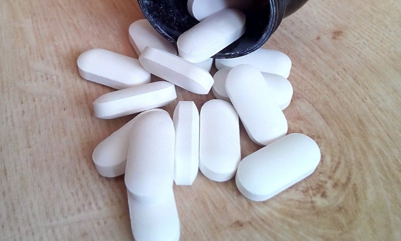 שומרים תרופות בתא כפפות או בתיק של הילד? זה עלול לעלות לכם ביוקר