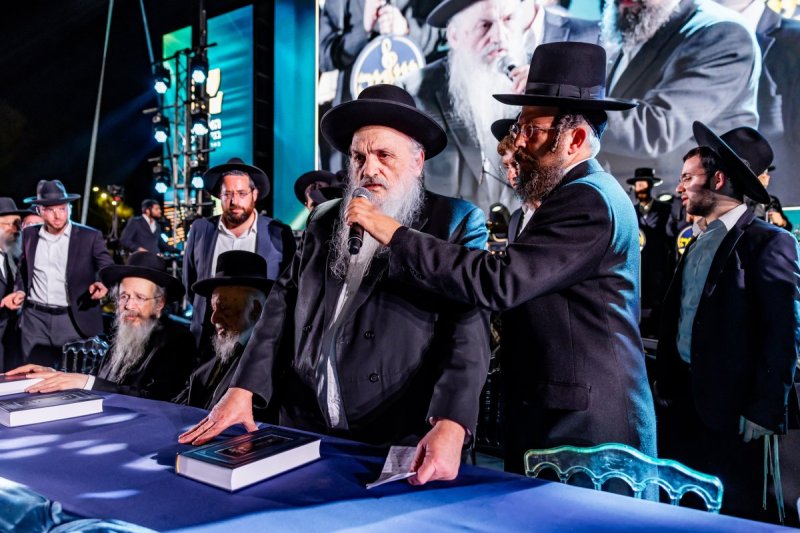 יעקב נחומי ומנדי טויטו